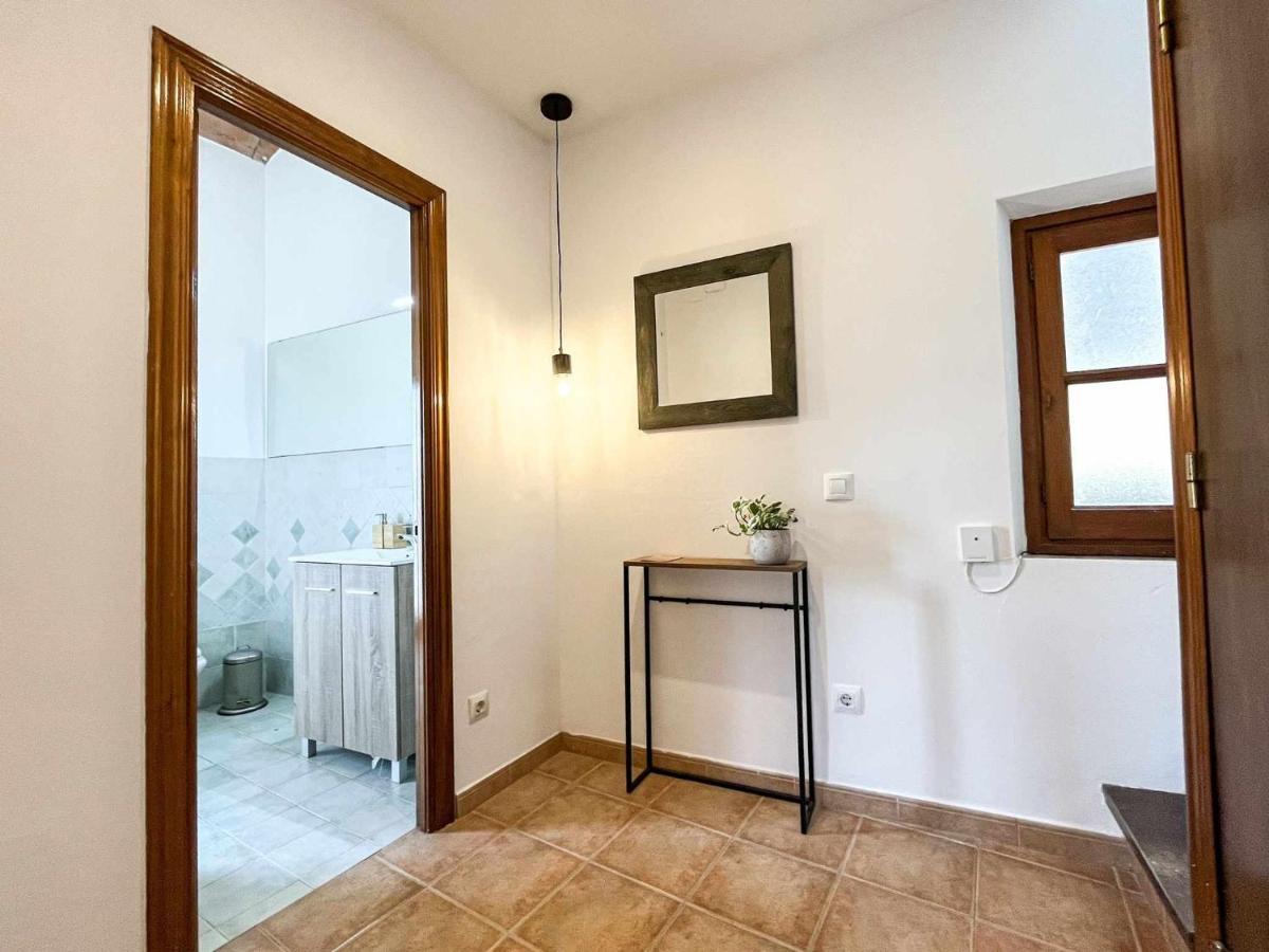 ז'ירונה Romantic Duplex With Terrace And Great Views מראה חיצוני תמונה